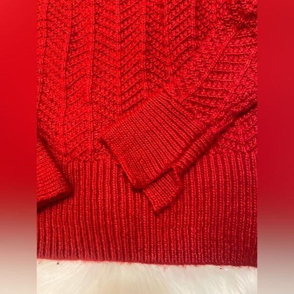 H&M Red Sweater - Picture 1 of 5
